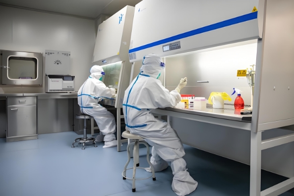 極端環境實驗室