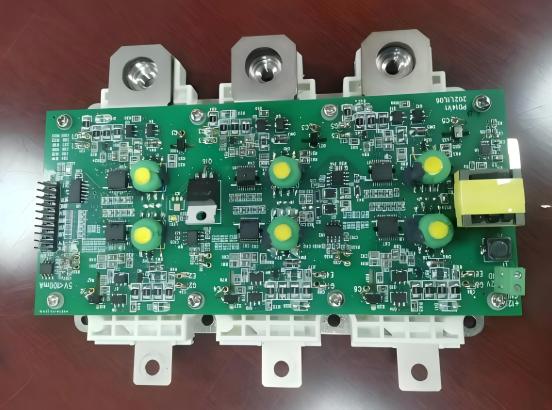 1200V SiC器件(1) 1200V SiC器件(1)